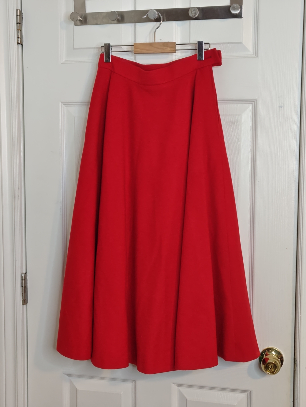 Vintage Louis Féraud Classic Red A-Line Wool Blend Midi Skirt XS